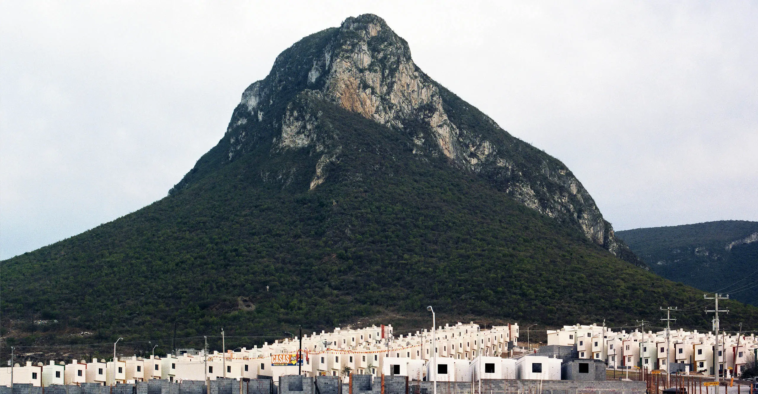 From A Small Guide to Homeownership, 2020 © Alejandro Cartagena, Courtesy of the artist